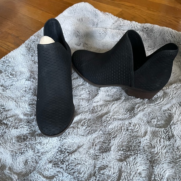 Lucky Brand Booties - Black - Picture 2 of 3